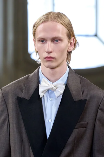 Look 105